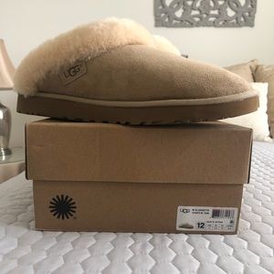 Ugg Clugette Slippers/ Sand Suede
